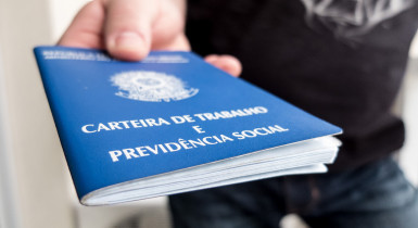 Caixa antecipa pagamento das contas inativas do FGTS para nascidos em dezembro