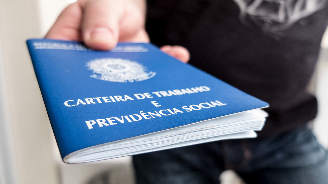 Caixa antecipa pagamento das contas inativas do FGTS para nascidos em dezembro